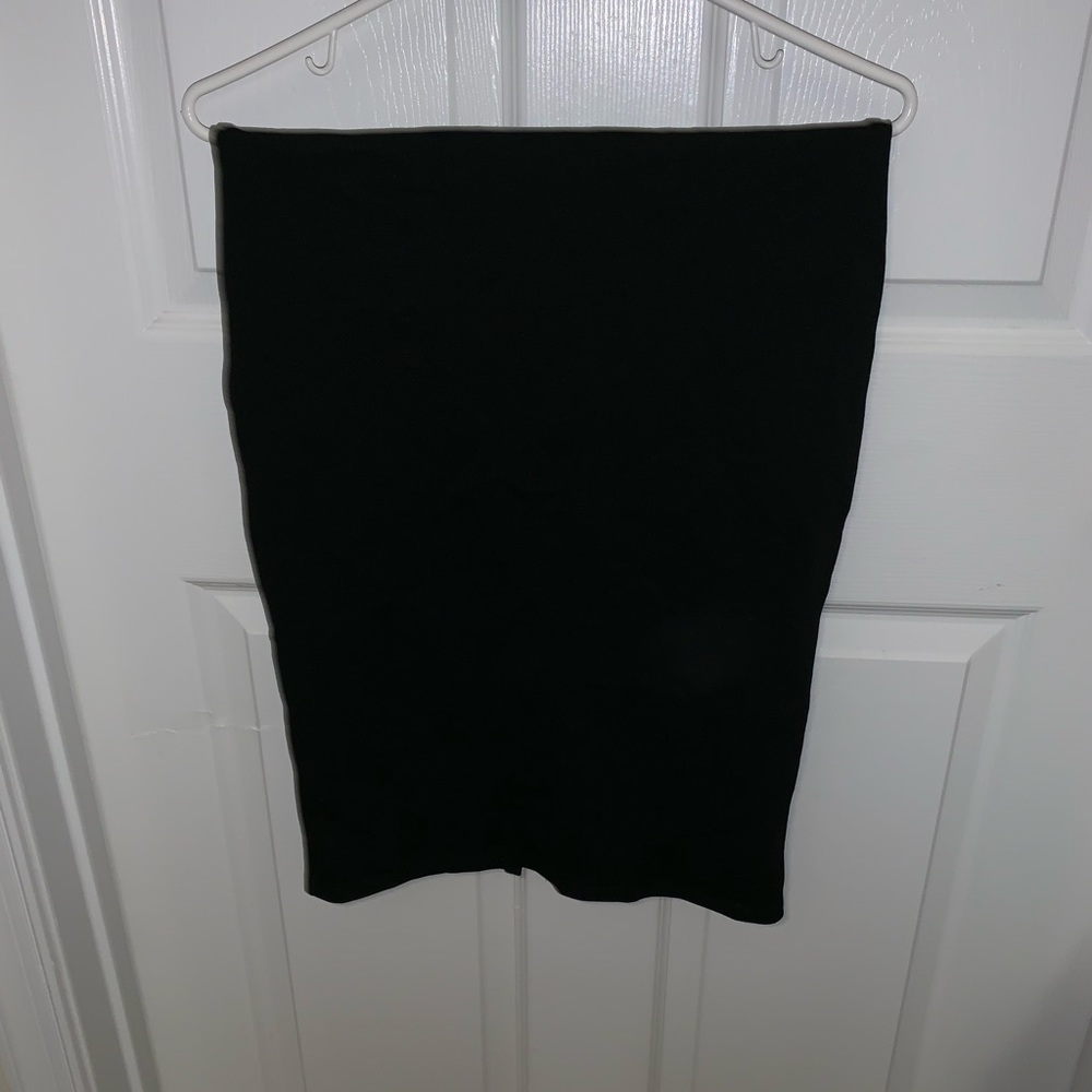 Black skirt